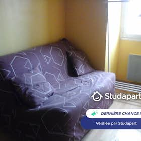 Wohnung for rent for 420 € per month in Rennes, Rue de Bertrand