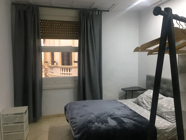 Private room in Carrer de la Barcelonina, Valencia (1450892) room image 1