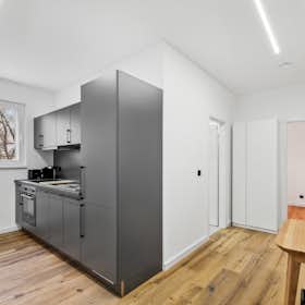 Private room for rent for €1,025 per month in Berlin, Sickingenstraße