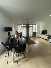Apartamento para alugar por € 2.410 por mês em Rotterdam, Gravin Adélastraat