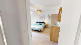Cameră privată de închiriat pentru 492 EUR pe lună în Mulhouse, Rue de Belfort