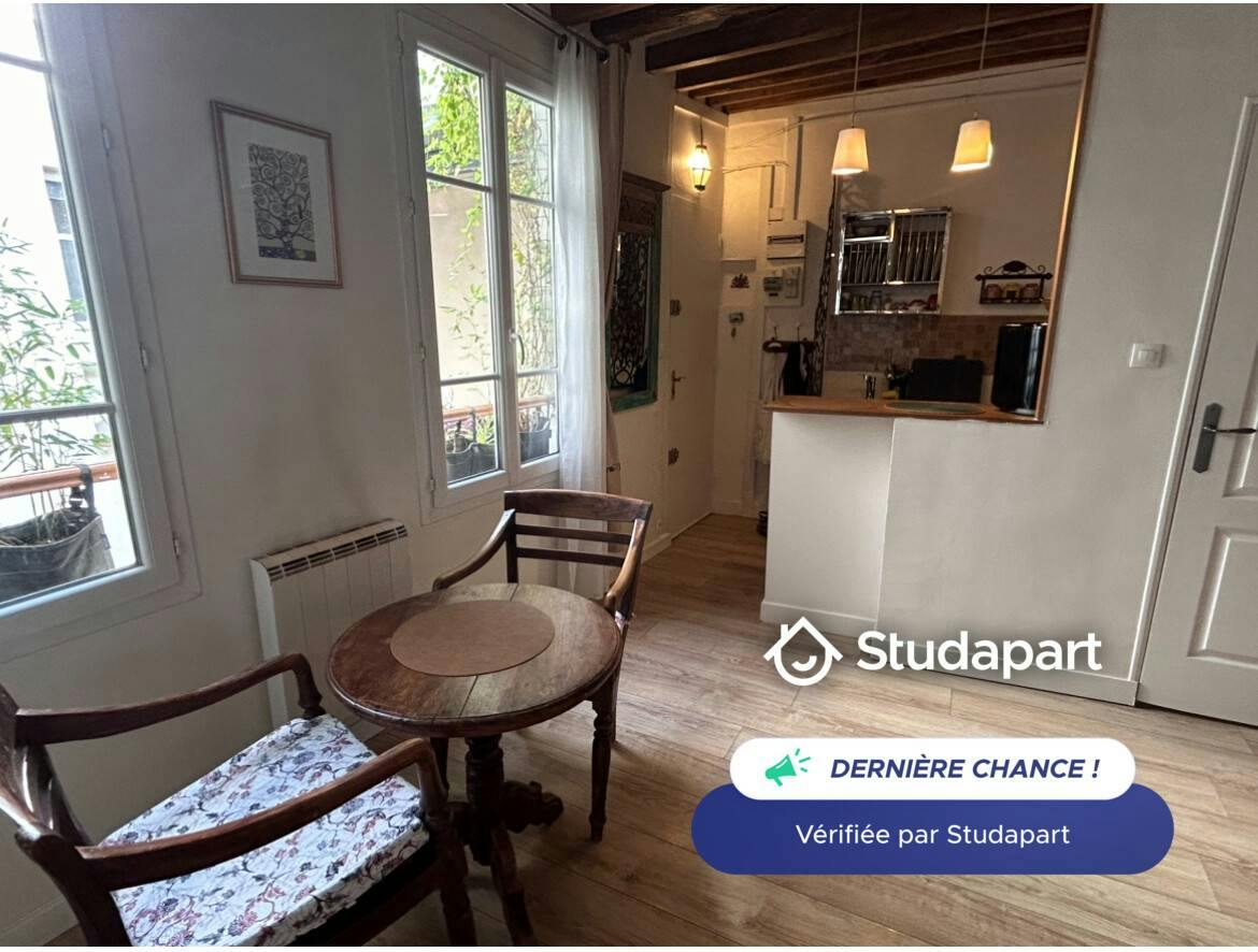 Appartement – Paris, 3rd Arrondissement - Plus