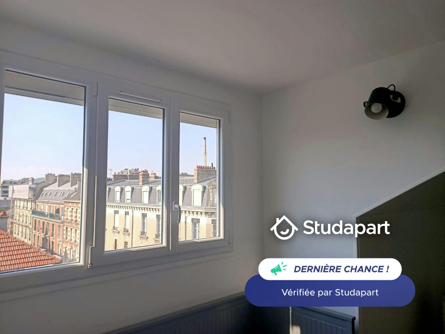 公寓 正在以 €590 的月租出租，其位于 Reims, Rue Clovis
