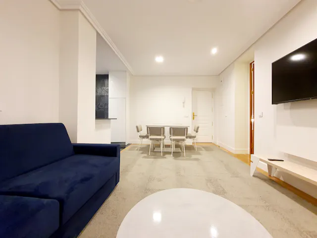 2-Bedroom Apartment in Plaza del Ángel, Madrid (1451440) room image 2