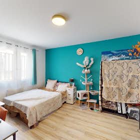 Cameră privată de închiriat pentru 430 EUR pe lună în Toulon, Rue Coulmier