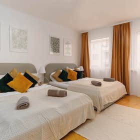Apartment for rent for €2,500 per month in Vienna, Rautenstrauchgasse