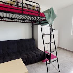 Privé kamer for rent for € 447 per month in Montpellier, Avenue de Lodève