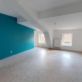 Lägenhet att hyra för 575 € i månaden i Saint-Étienne, Rue Georges Teissier
