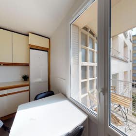 Private room for rent for €516 per month in Lyon, Rue Professeur Joseph Renaut