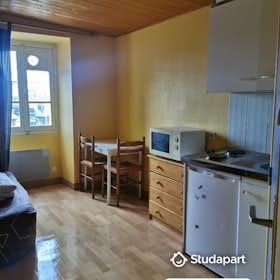 Lägenhet att hyra för 420 € i månaden i Rennes, Rue de Bertrand