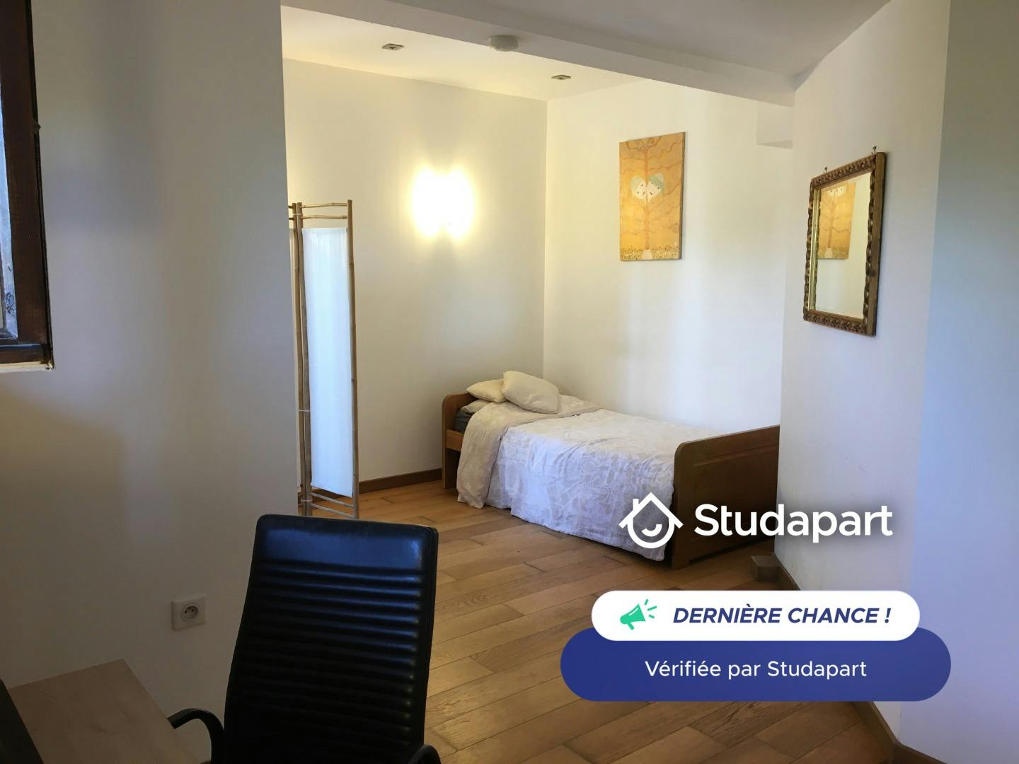 Apartment for rent for €700 per month in Valbonne, Route de Cannes