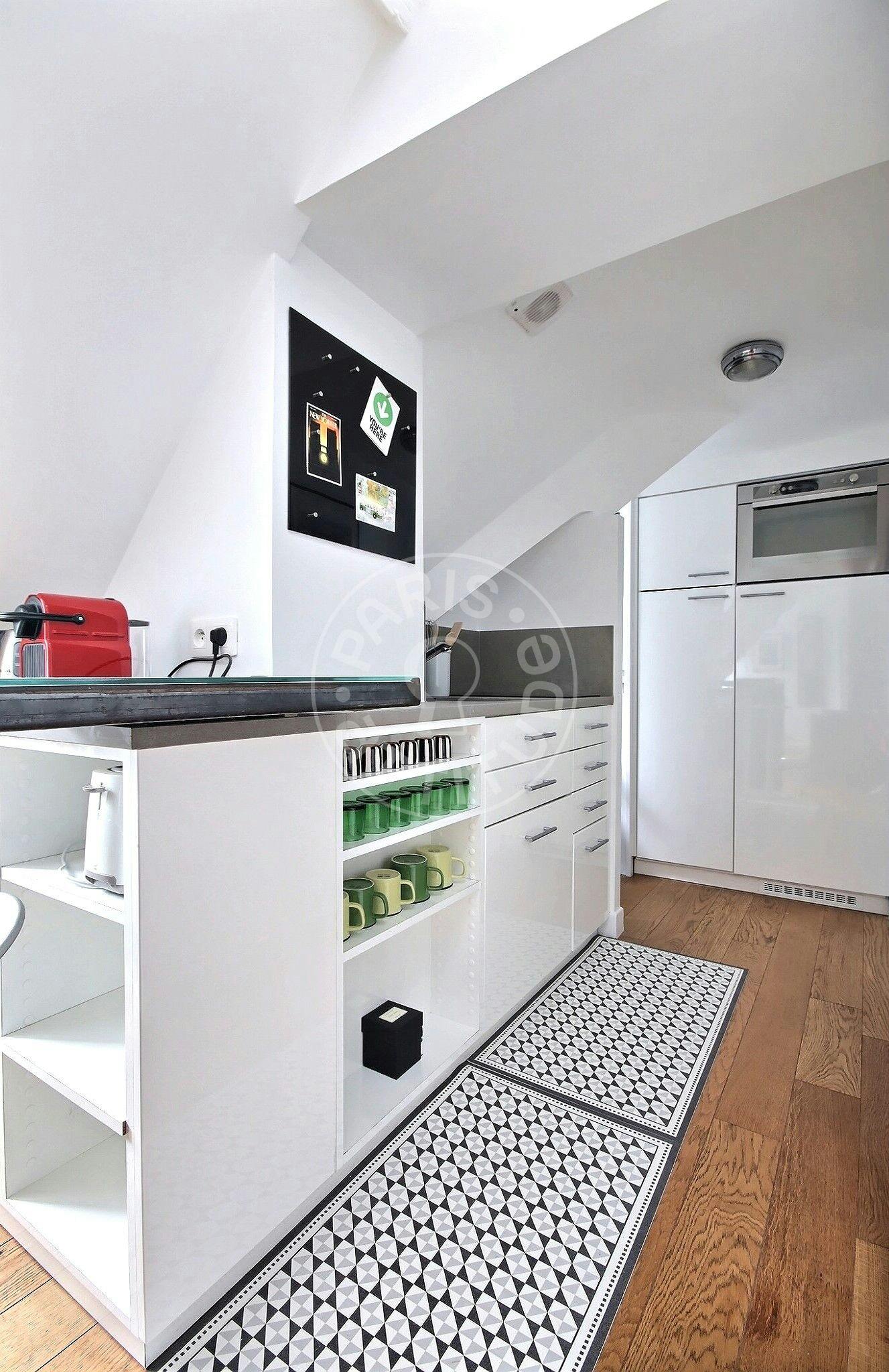 Apartment Paris — photo 17