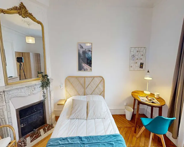 Private room in Rue Chaligny, Paris (1452828) room image 2