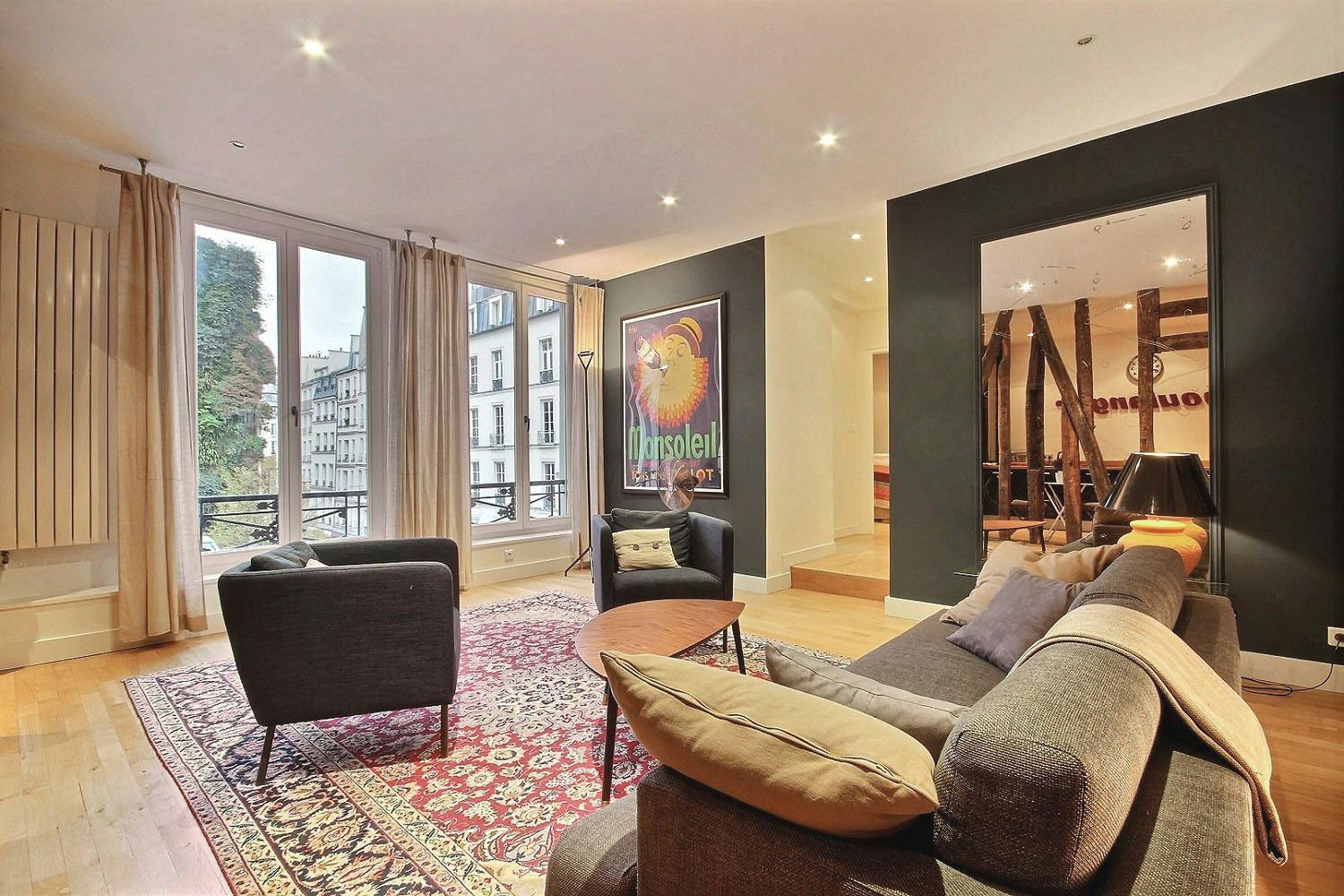 Apartment for rent for €4,113 per month in Paris, Rue d'Aboukir