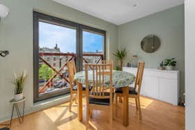 Apartment for rent for £2,994 per month in Edinburgh, Timber Bush