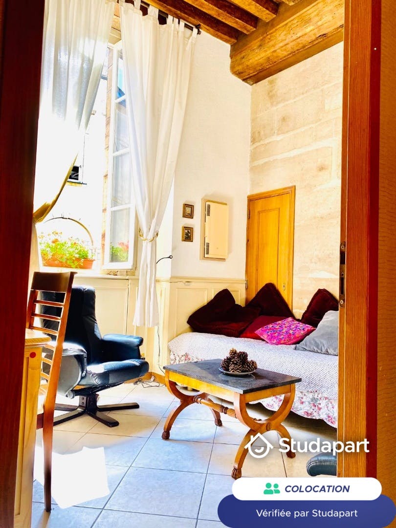 Private room for rent for €517 per month in Dijon, Rue Vauban