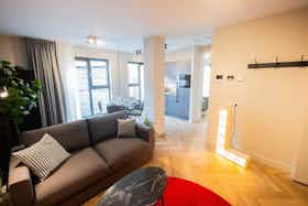 Lägenhet att hyra för 3 200 € i månaden i Hilversum, Kerkstraat
