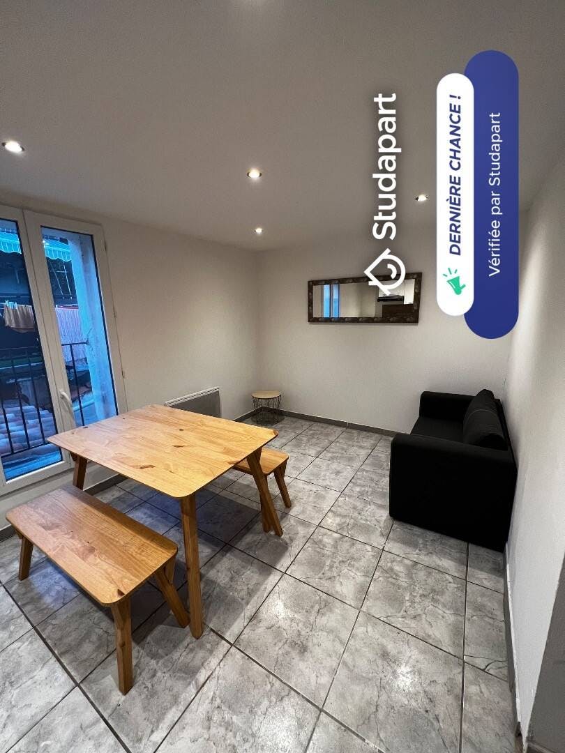 Apartamento para alugar por € 510 por mês em Béziers, Rue Henri Martin