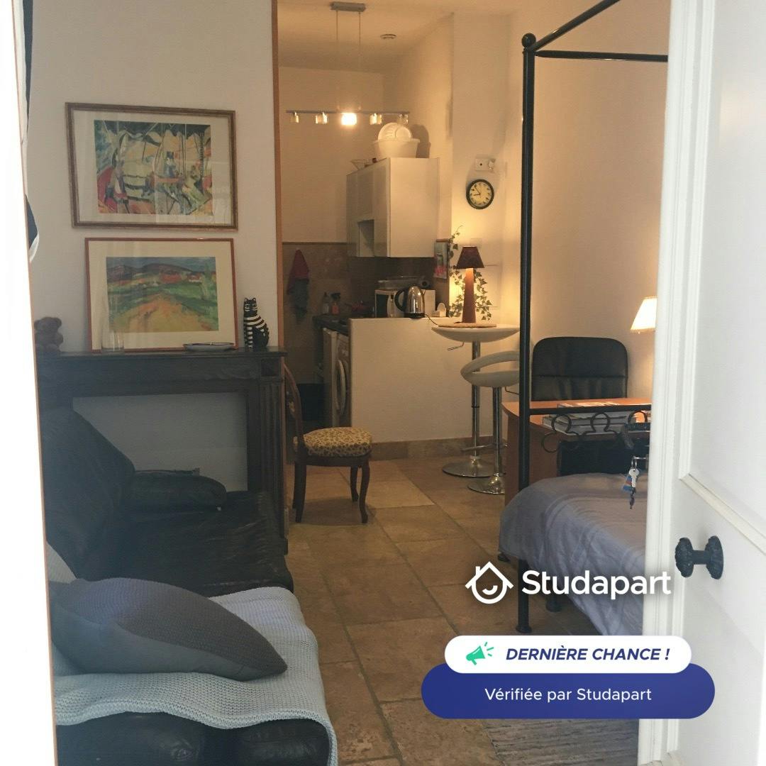Apartamento para alugar por € 660 por mês em Dijon, Rue Vauban