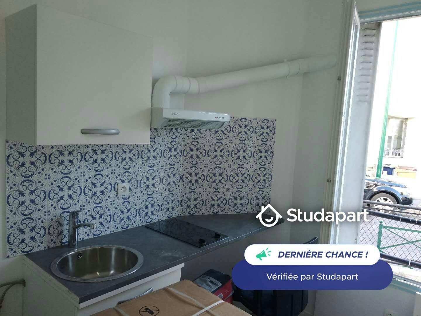 Wohnung zu mieten für 400 € pro Monat in Colombes, Rue Colbert