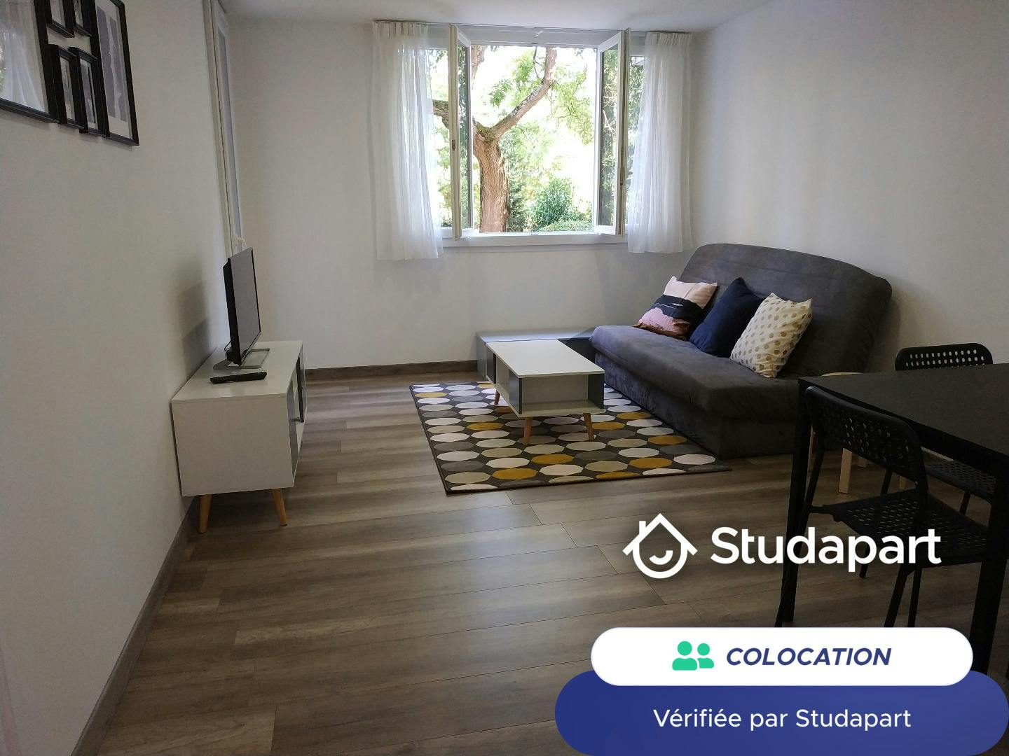 Private room for rent on Rue de Chaussas, Toulouse