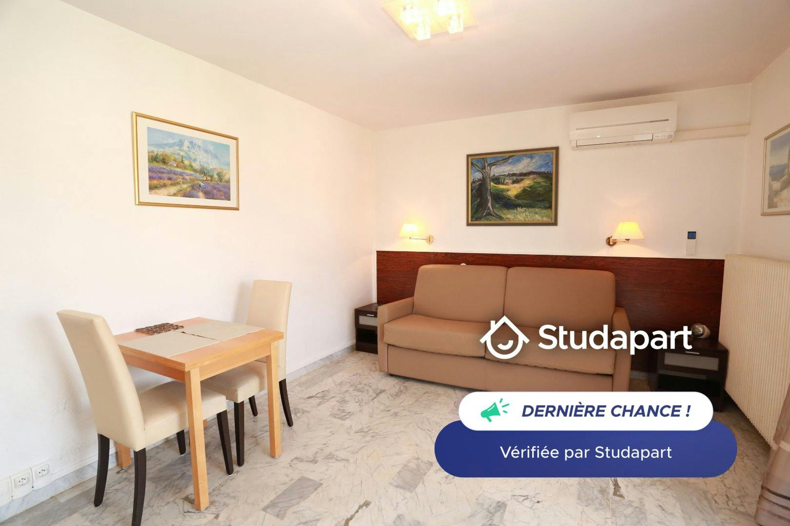 Lägenhet att hyra för 620 € i månaden i Vallauris, Avenue Pierre Semard