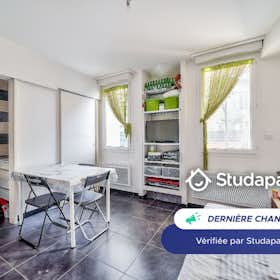 Apartment for rent for €690 per month in Marseille, Boulevard de la Concorde