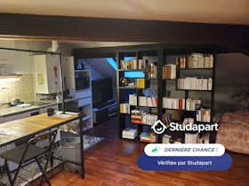 Apartamento para alugar por € 450 por mês em Nancy, Rue du Sergent Blandan