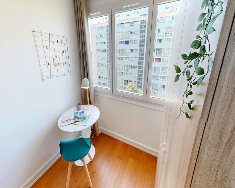 Private room for rent on Boulevard Auguste Blanqui, Paris - Plus