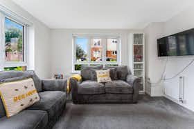 Apartment for rent for £2,993 per month in Edinburgh, Bowes Place