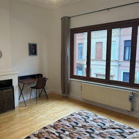 Private room for rent for €450 per month in Roubaix, Rue du Trichon