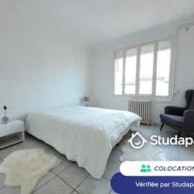 Отдельная комната сдается в аренду за 350 € в месяц в Perpignan, Avenue Gilbert Brutus