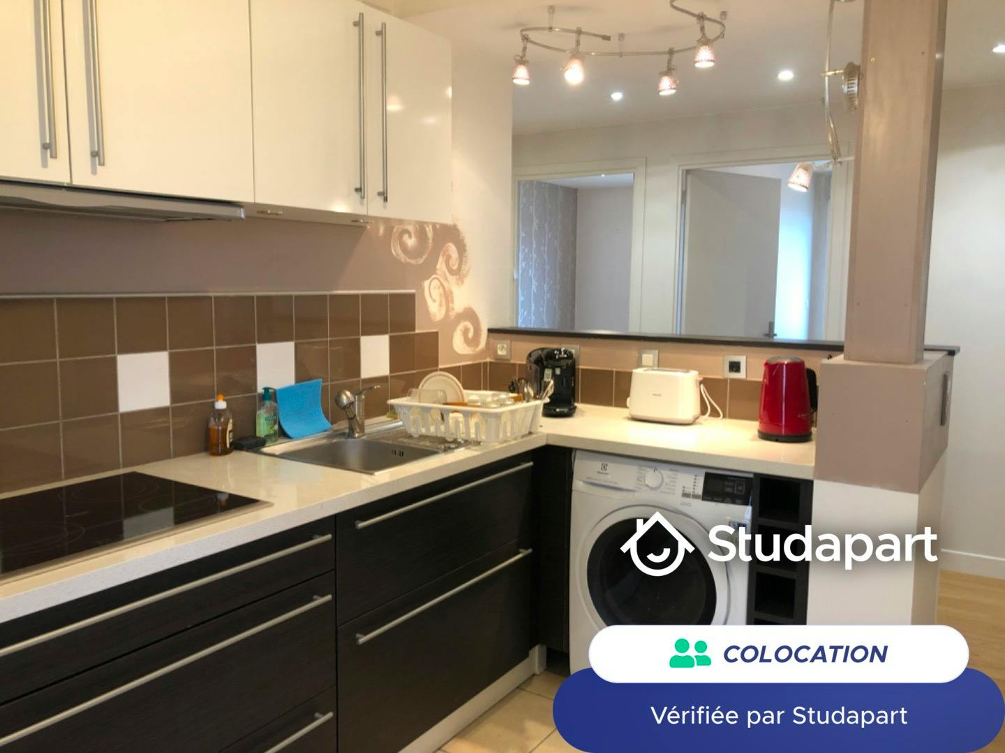 Private room for rent for €450 per month in Reims, Rue Pierre de Coubertin