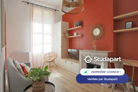 Apartamento para alugar por € 1.199 por mês em Aix-en-Provence, Rue Félicien David
