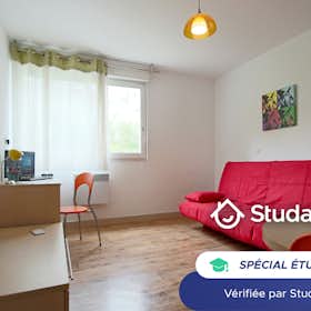 Private room for rent for €380 per month in Montpellier, Rue Favre de Saint-Castor