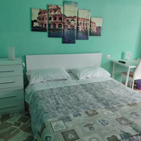 Stanza privata for rent for 600 € per month in Rome, Via degli Storni