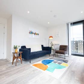 Appartement te huur voor £ 3.000 per maand in Liverpool, Bevington Bush