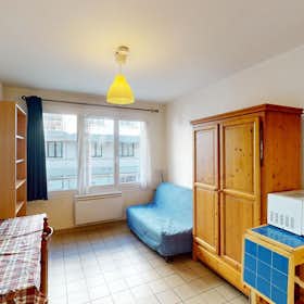 单间公寓 正在以 €400 的月租出租，其位于 Grenoble, Rue Charles Lory