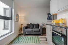 Appartamento in affitto a 3.000 £ al mese a Liverpool, Leigh Street