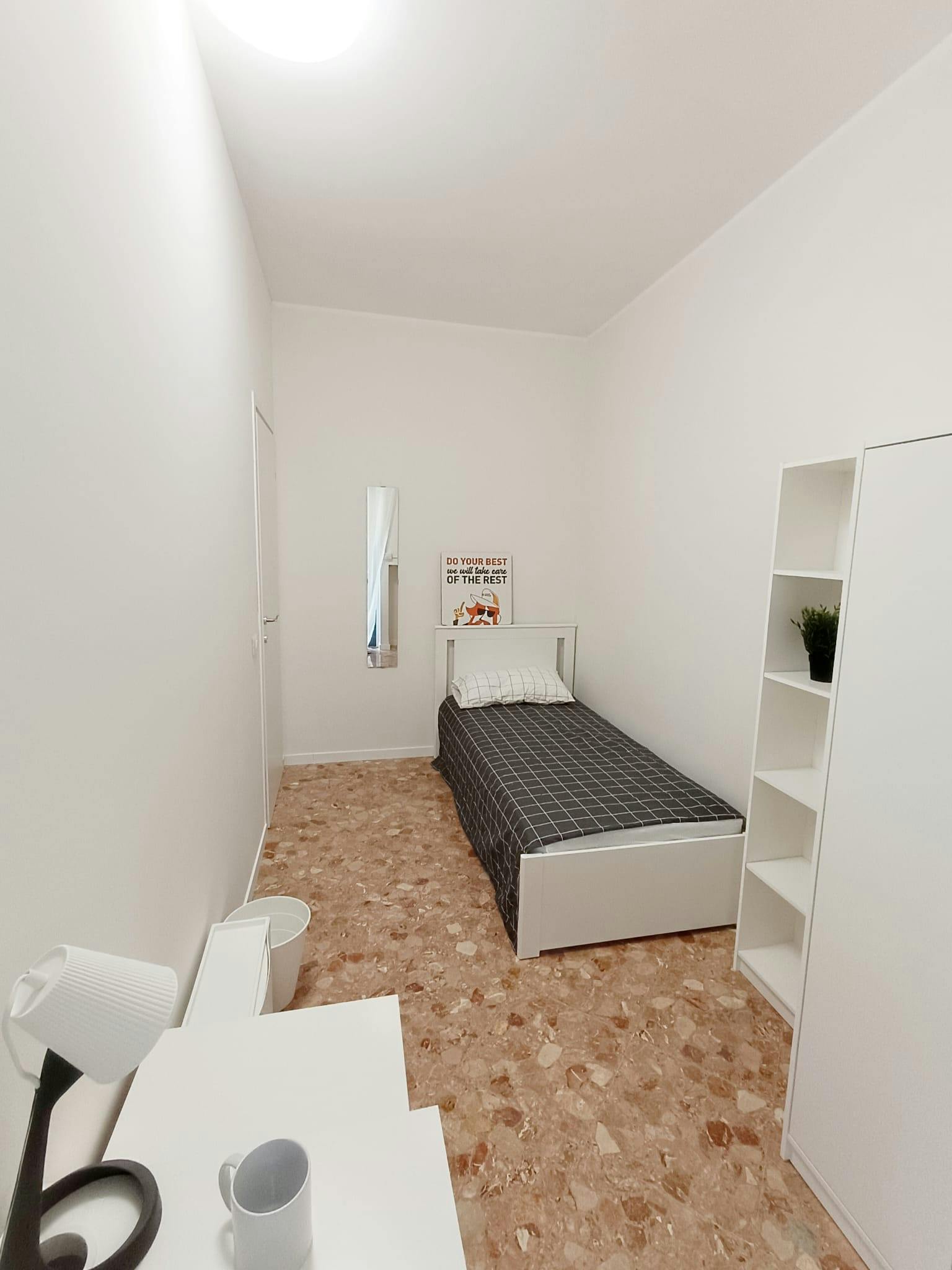 Via Gian Giuseppe Carulli, Bari