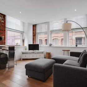 Apartment for rent for €3,514 per month in Manchester, Tib Street