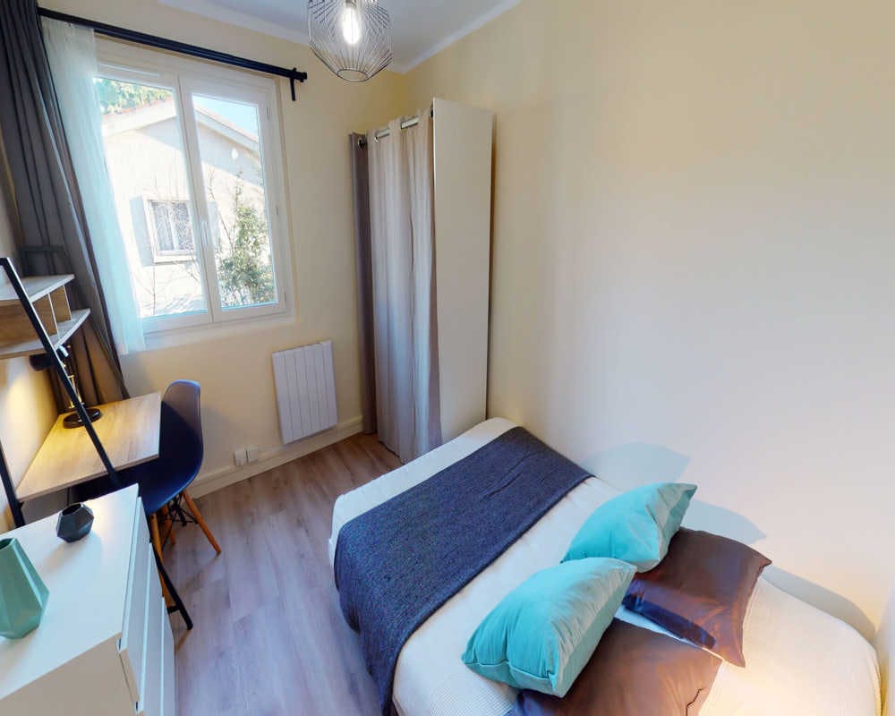 Rue du Chèvrefeuille, Montpellier preview