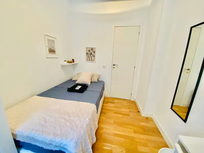 23 George John Street, Madrid - in Madrid