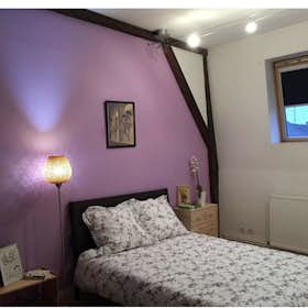 Private room for rent for €460 per month in Roubaix, Rue d'Inkermann