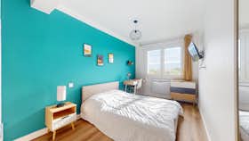 Отдельная комната сдается в аренду за 400 € в месяц в Nîmes, Rue Roger Vailland