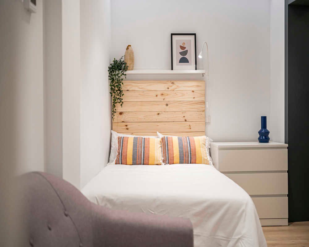 Calle de Alburquerque, Madrid preview