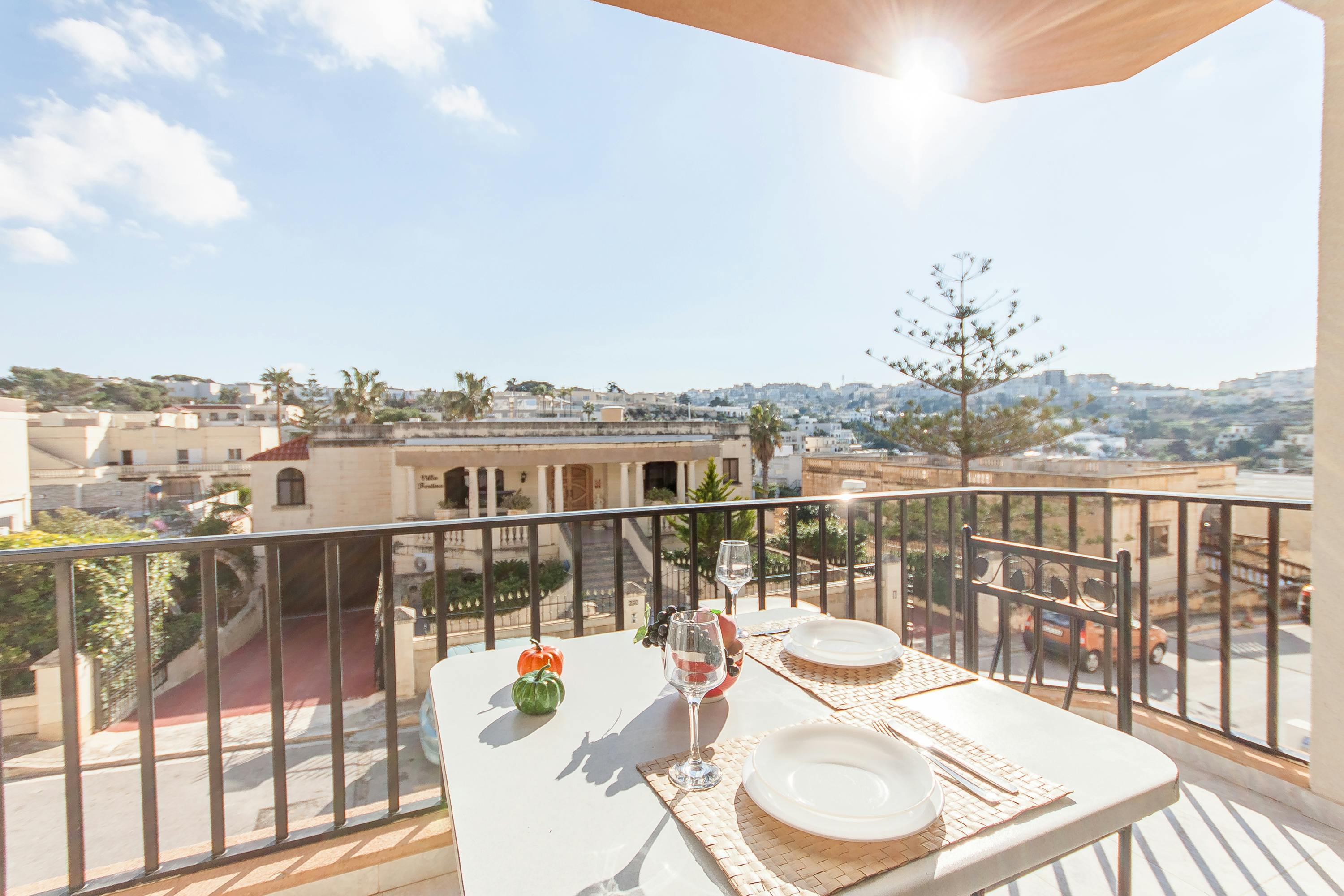 Mieszkanie do wynajęcia za 1250 € miesięcznie w mieście Il-Mellieħa, Triq Il-Merill