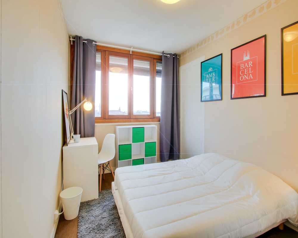 Rue de la Barre, Lille preview