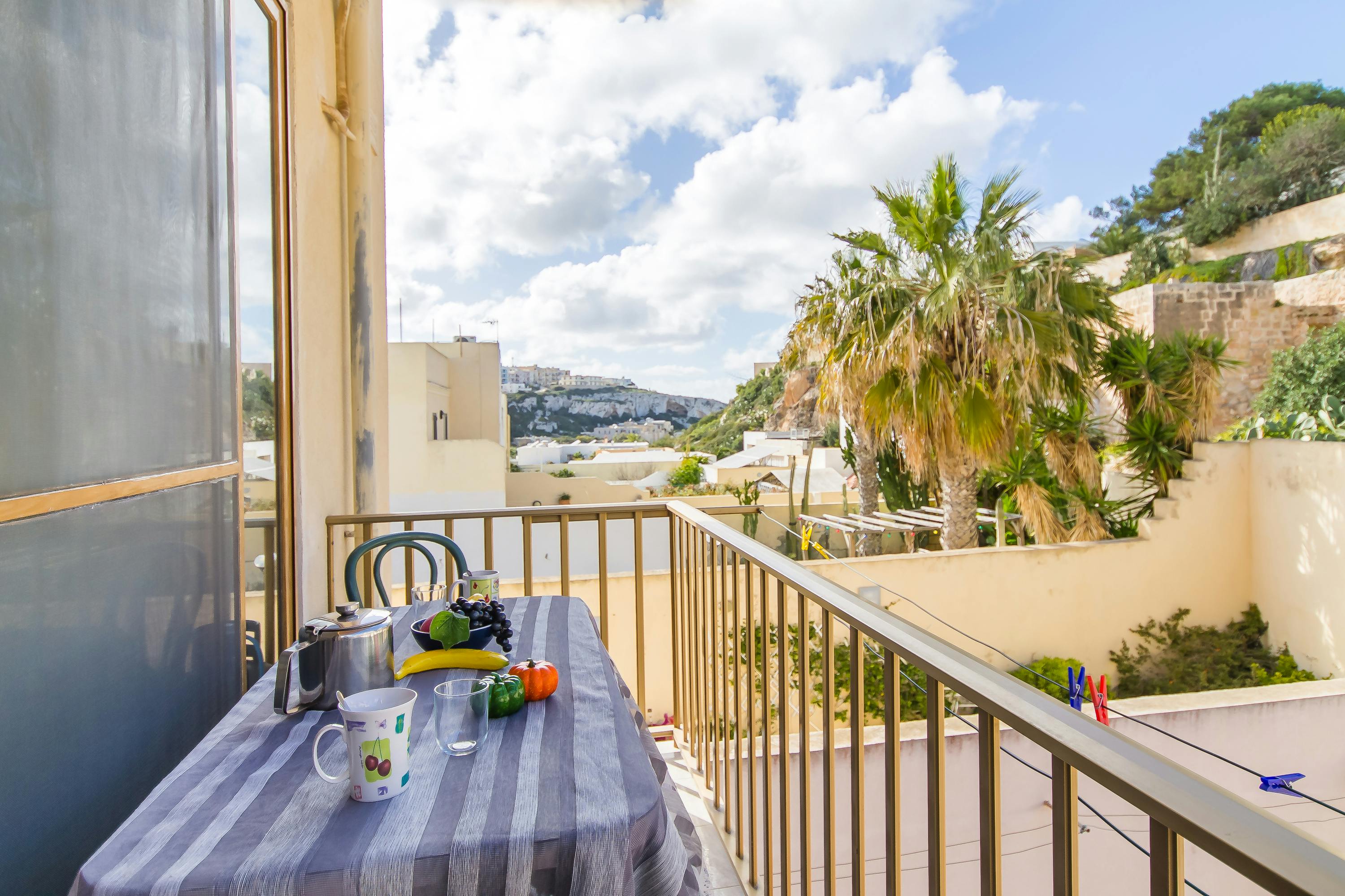 Mieszkanie do wynajęcia za 1200 € miesięcznie w mieście Il-Mellieħa, Triq Il-Merill