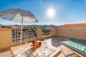 Apartament de închiriat pentru 1.120 EUR pe lună în Mellieħa, Triq il-Merill